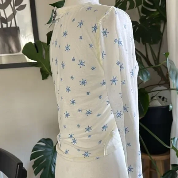 NWOT Free People Quilted Love Long Sleeves Snowflakes Ivory Top Crew Relaxed M - Picture 8 of 15